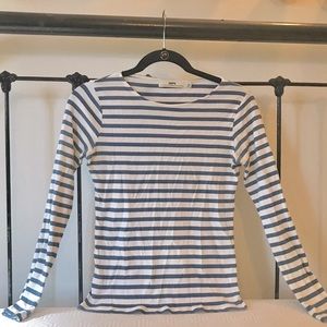 Sailor style striped top